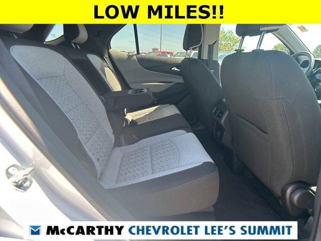 Photo of 2024 Summit White Chevrolet Equinox