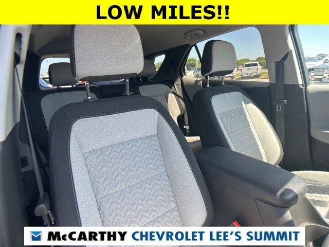 Photo of 2024 Summit White Chevrolet Equinox