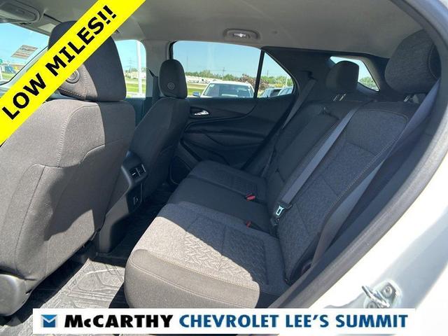 Photo of 2023 Iridescent Pearl Tricoat Chevrolet Equinox