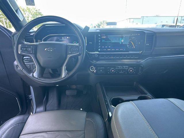 Photo of 2024 Slate Gray Metallic Chevrolet Silverado 2500
