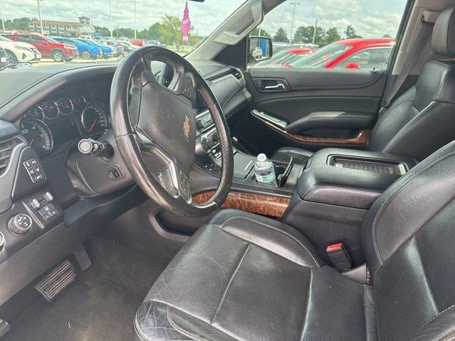Photo of 2015 Black Chevrolet Suburban