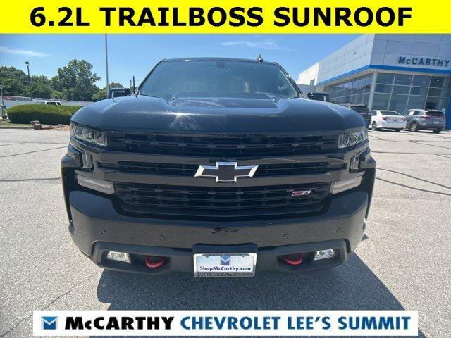 Photo of 2020 Black Chevrolet Silverado 1500