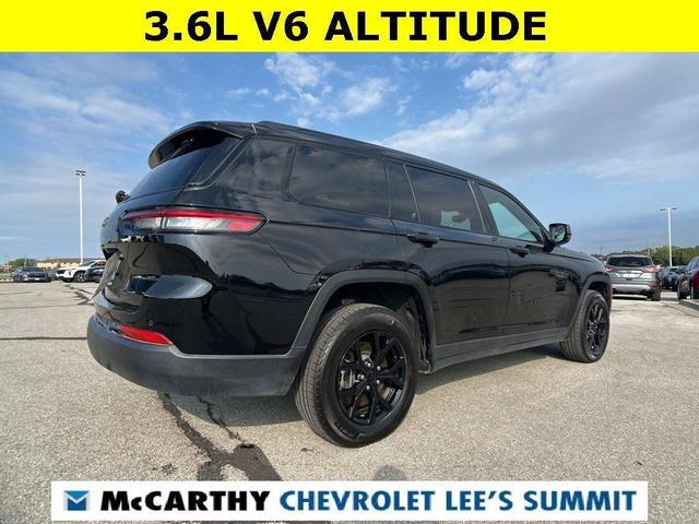Photo of 2024 Diamond Black Jeep Grand Cherokee L