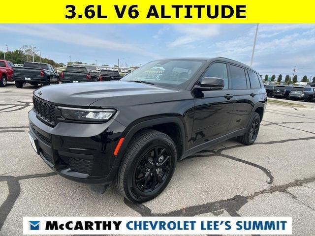 Photo of 2024 Diamond Black Jeep Grand Cherokee L