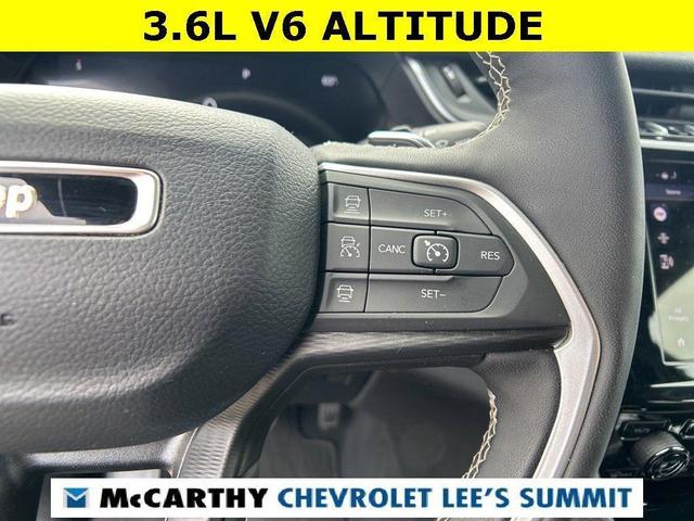 Photo of 2024 Diamond Black Jeep Grand Cherokee L