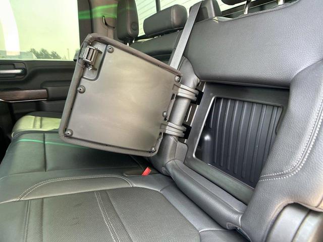 Photo of 2021 Pacific Blue Metallic GMC Sierra 2500
