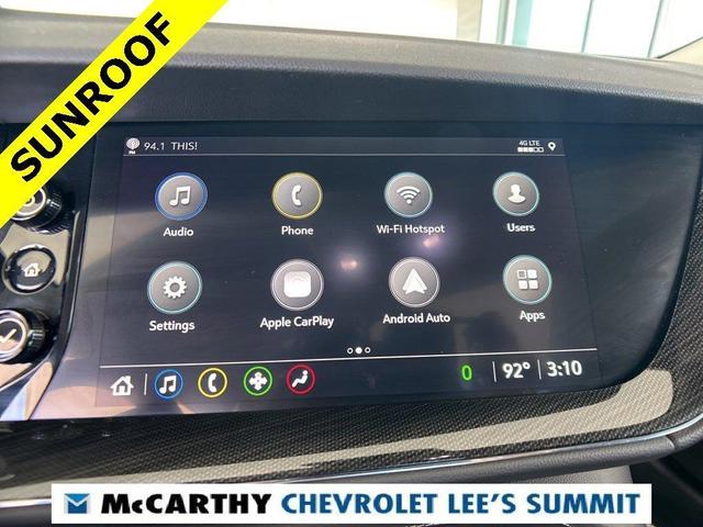 Photo of 2022 Summit White Buick Envision
