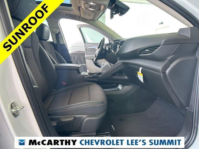 Photo of 2022 Summit White Buick Envision