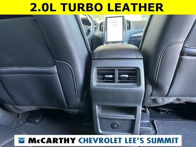 Photo of 2024 Gray Metallic Ford Edge