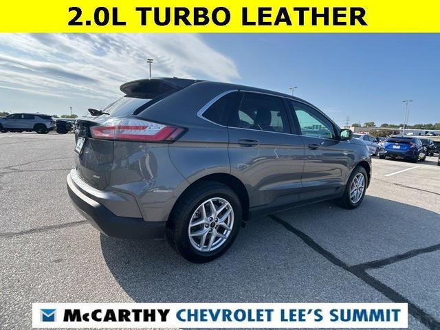 Photo of 2024 Gray Metallic Ford Edge