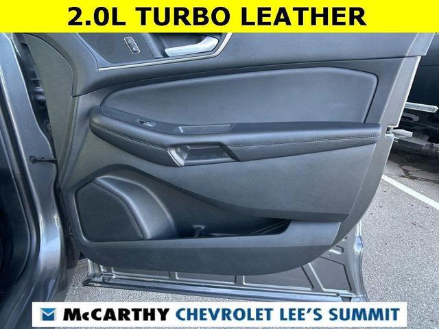 Photo of 2024 Gray Metallic Ford Edge