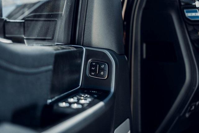 Photo of 2025 Agate Black Metallic Ford F-250