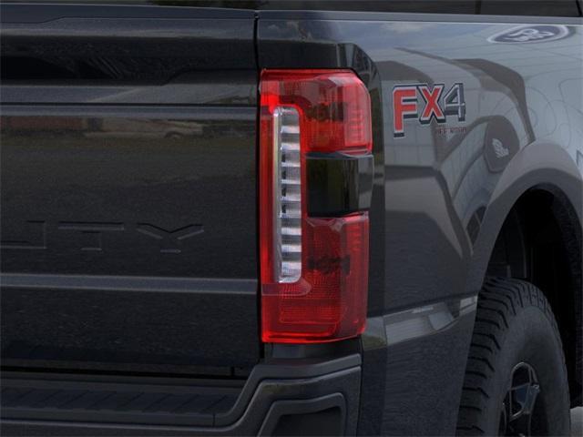Photo of 2025 Agate Black Metallic Ford F-250