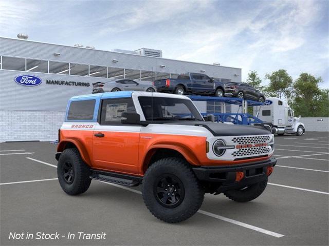 Photo of 2025 Oxford White Ford Bronco