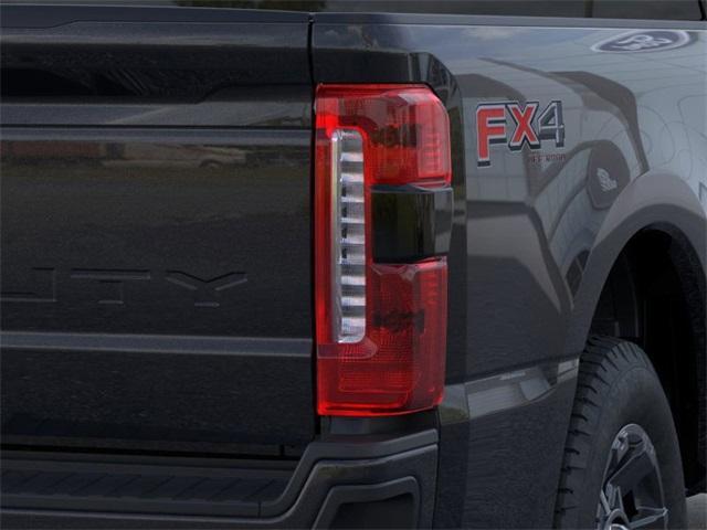Photo of 2025 Agate Black Metallic Ford F-250