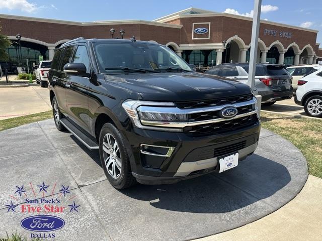 Photo of 2023 Black Metallic Ford Expedition