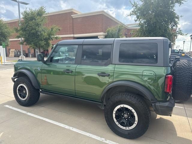 Photo of 2022 Green Ford Bronco