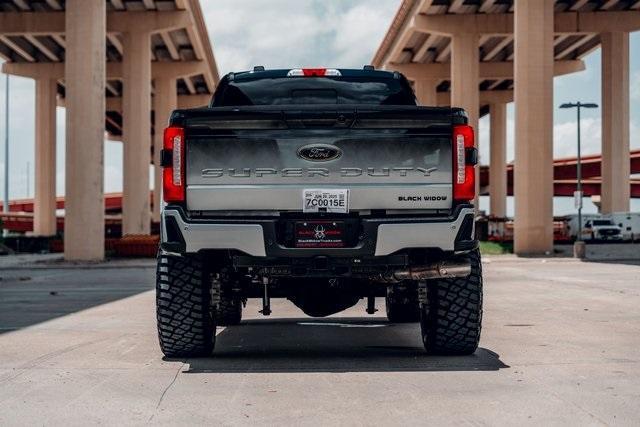 Photo of 2025 Agate Black Metallic Ford F-250