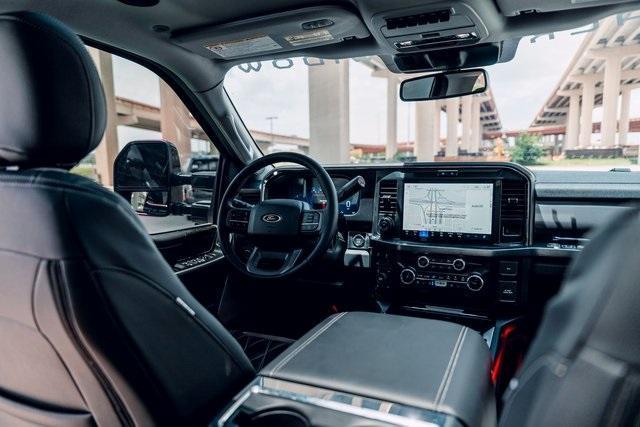 Photo of 2025 Agate Black Metallic Ford F-250