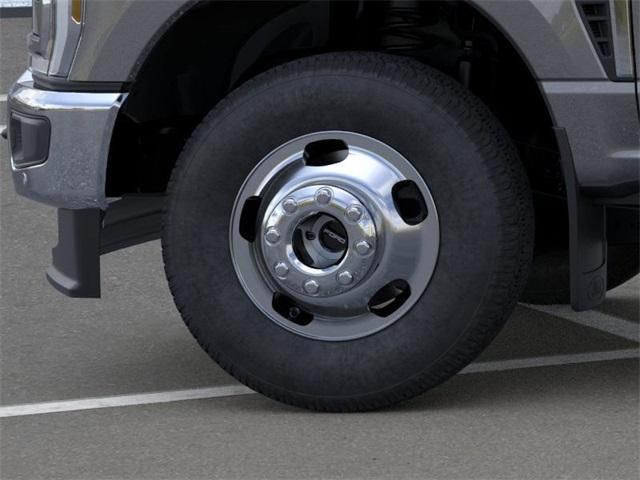 Photo of 2025 Gray Ford F-350