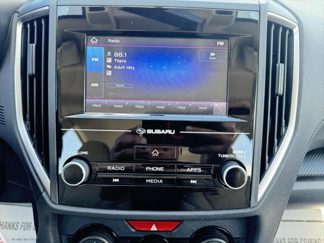 Photo of 2022 Crystal White Pearl Subaru Impreza