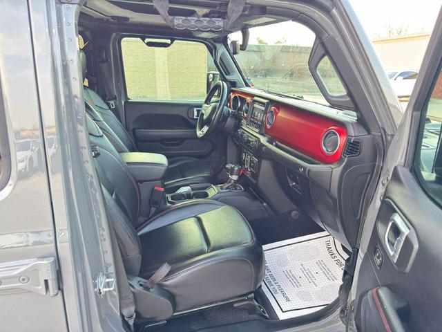 Photo of 2020 Gray Jeep Gladiator