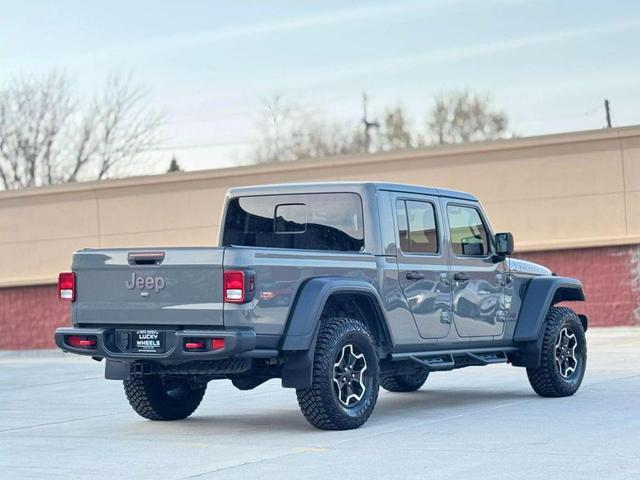 Photo of 2020 Gray Jeep Gladiator
