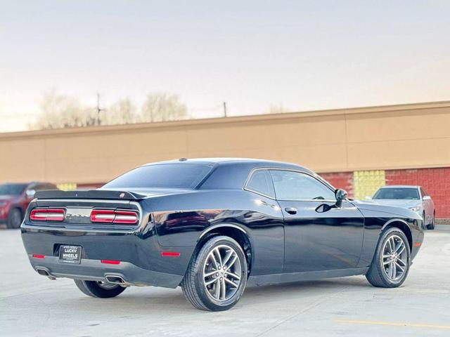 Photo of 2019 Pitch Black Clearcoat Dodge Challenger