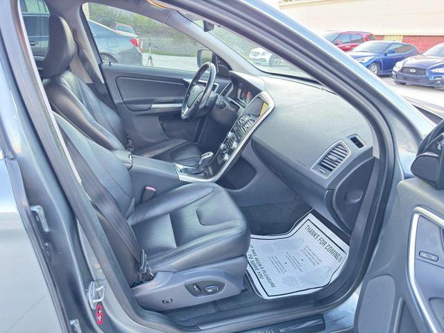 Photo of 2016 Osmium Grey Metallic Volvo XC60