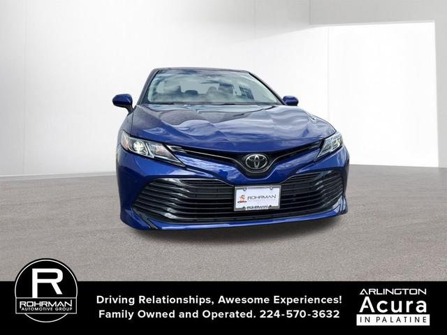 Photo of 2018 Blue Crush Metallic Toyota Camry