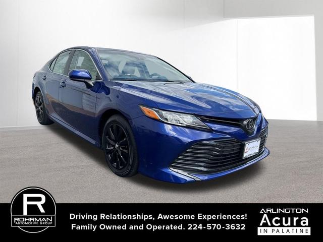Photo of 2018 Blue Crush Metallic Toyota Camry