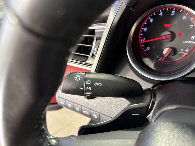 Photo of 2018 Black Toyota Camry