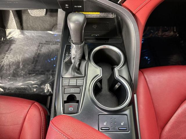 Photo of 2018 Black Toyota Camry