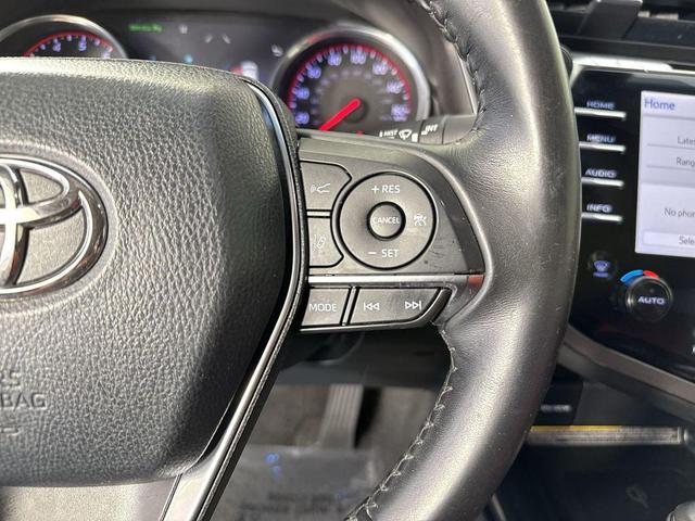 Photo of 2018 Black Toyota Camry