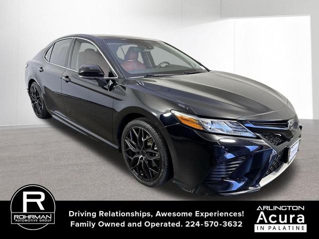 Photo of 2018 Black Toyota Camry