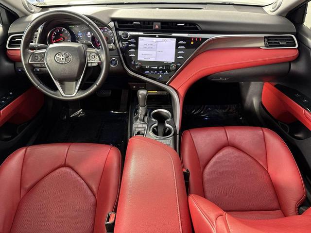 Photo of 2018 Black Toyota Camry