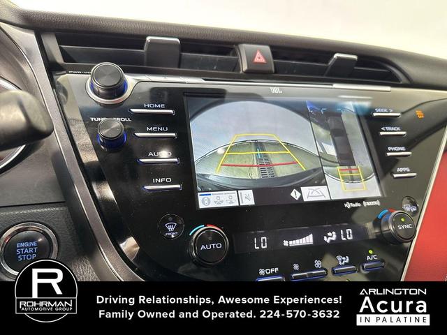 Photo of 2018 Black Toyota Camry