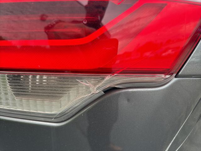 Photo of 2018 Predawn Gray Mica Toyota Highlander