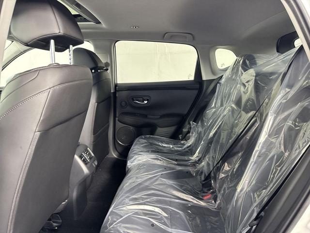 Photo of 2025 Nh-883p Acura ADX