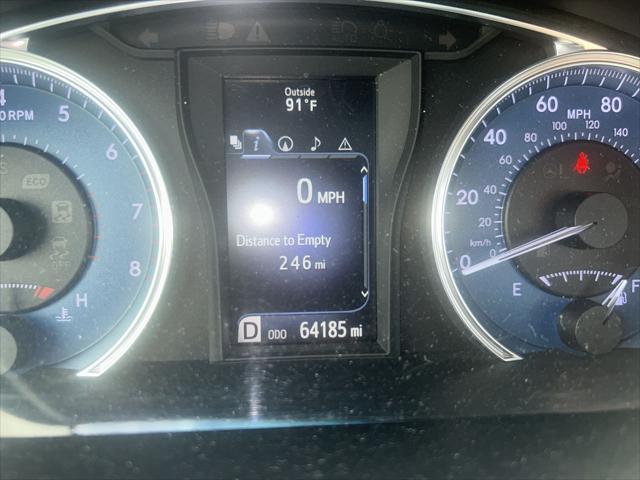 Photo of 2017 Predawn Gray Mica Toyota Camry