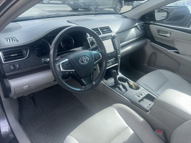 Photo of 2017 Predawn Gray Mica Toyota Camry