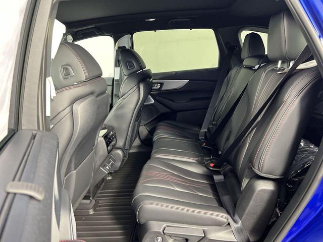 Photo of 2025 Apex Blue Pearl Acura MDX