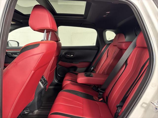 Photo of 2025 Nh-883p Acura ADX
