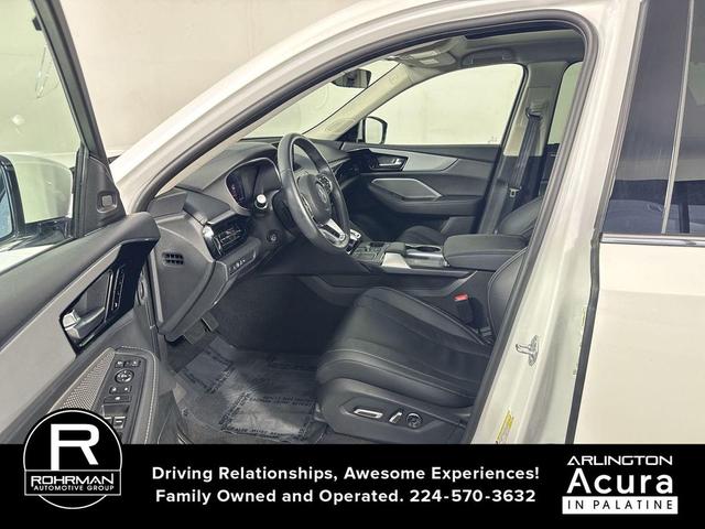 Photo of 2024 Platinum White Pearl Acura MDX