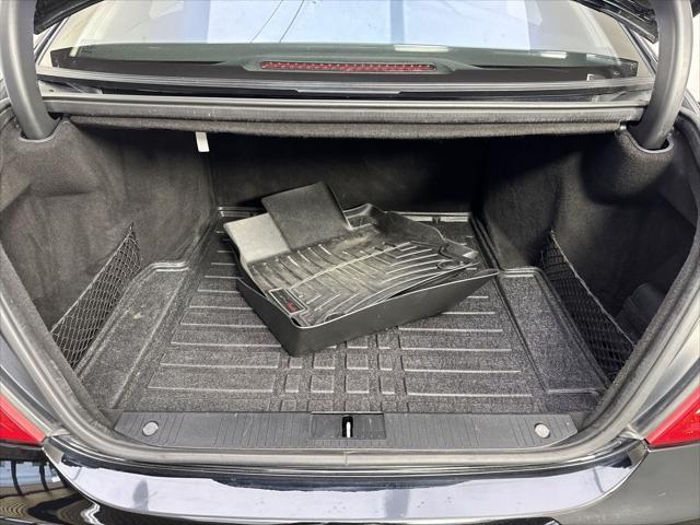 Photo of 2012 Black Mercedes-Benz S-Class