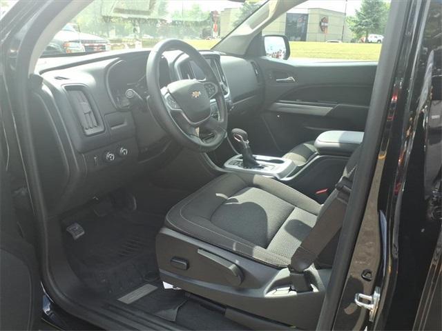 Photo of 2022 Black Chevrolet Colorado