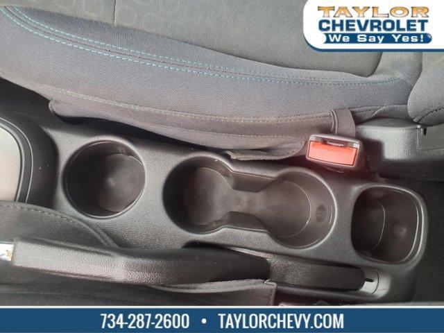 Photo of 2016 Cyber Gray Metallic Chevrolet Trax