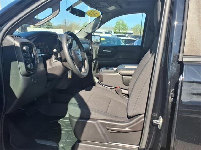 Photo of 2021 Black Chevrolet Silverado 1500