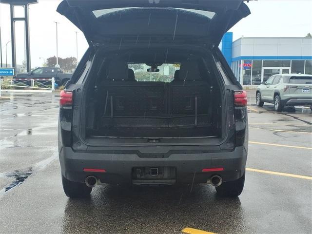 Photo of 2022 Mosaic Black Metallic Chevrolet Traverse
