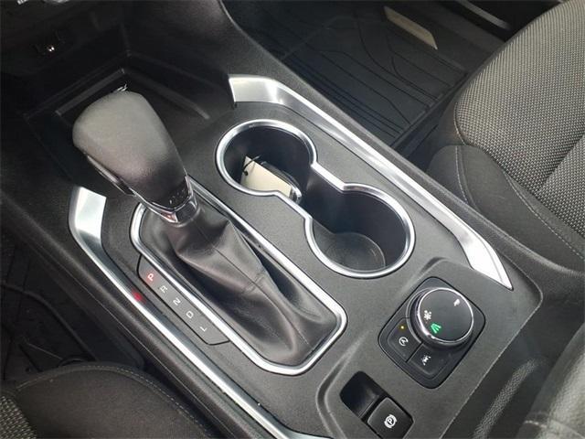 Photo of 2022 Mosaic Black Metallic Chevrolet Traverse